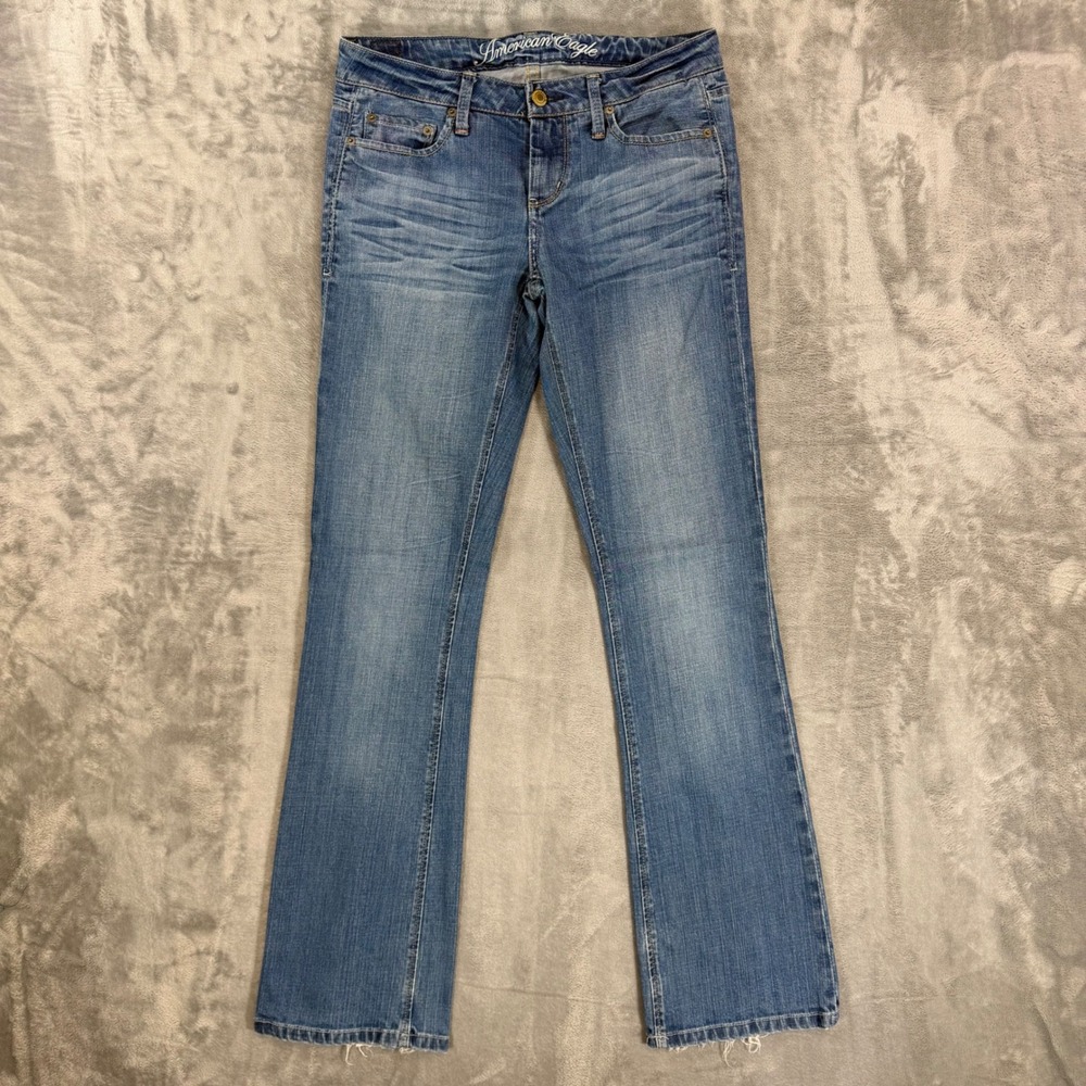 American Eagle True Boot Jeans Womens Size 2 Reg Blue Medium Wash